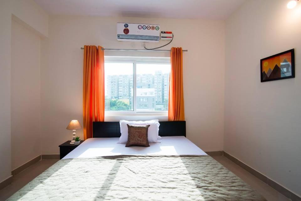 Buzz Quarter Hotel Hyderabad Esterno foto
